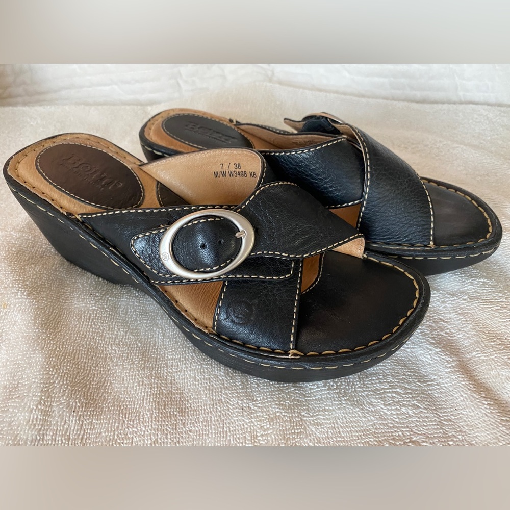 My Born vintage early 90s sandals size 7 wedges excellent condition!